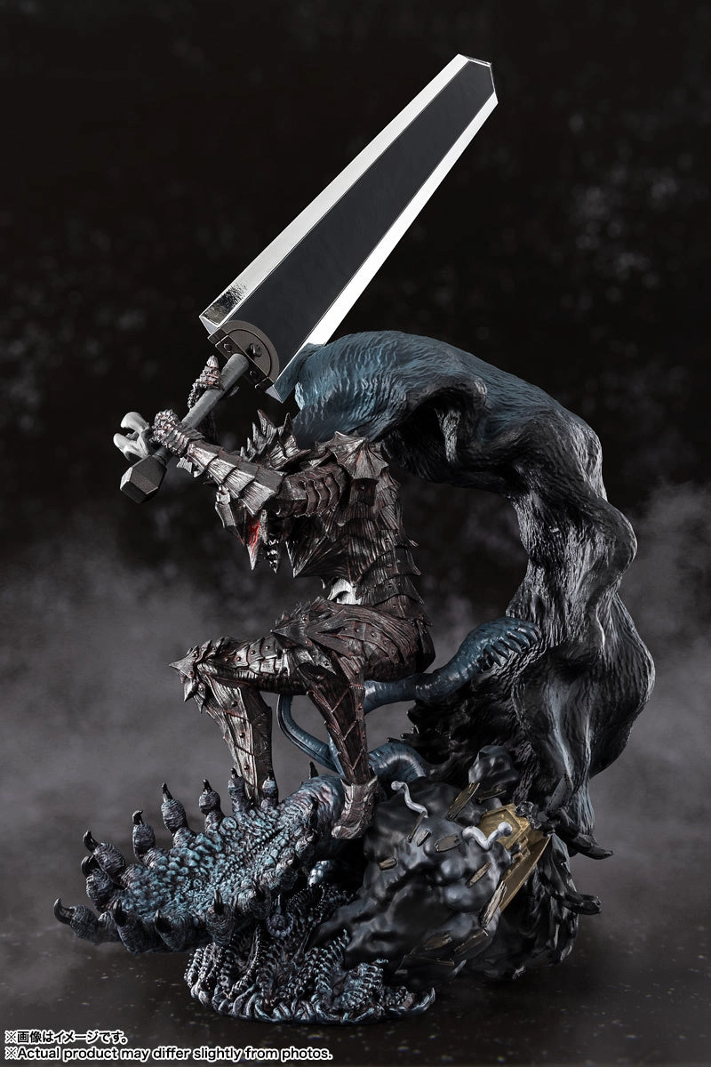 Juggling Balls Art Master Figuarts Zero Touche Metallique Guts (Berserker Armor) Statue