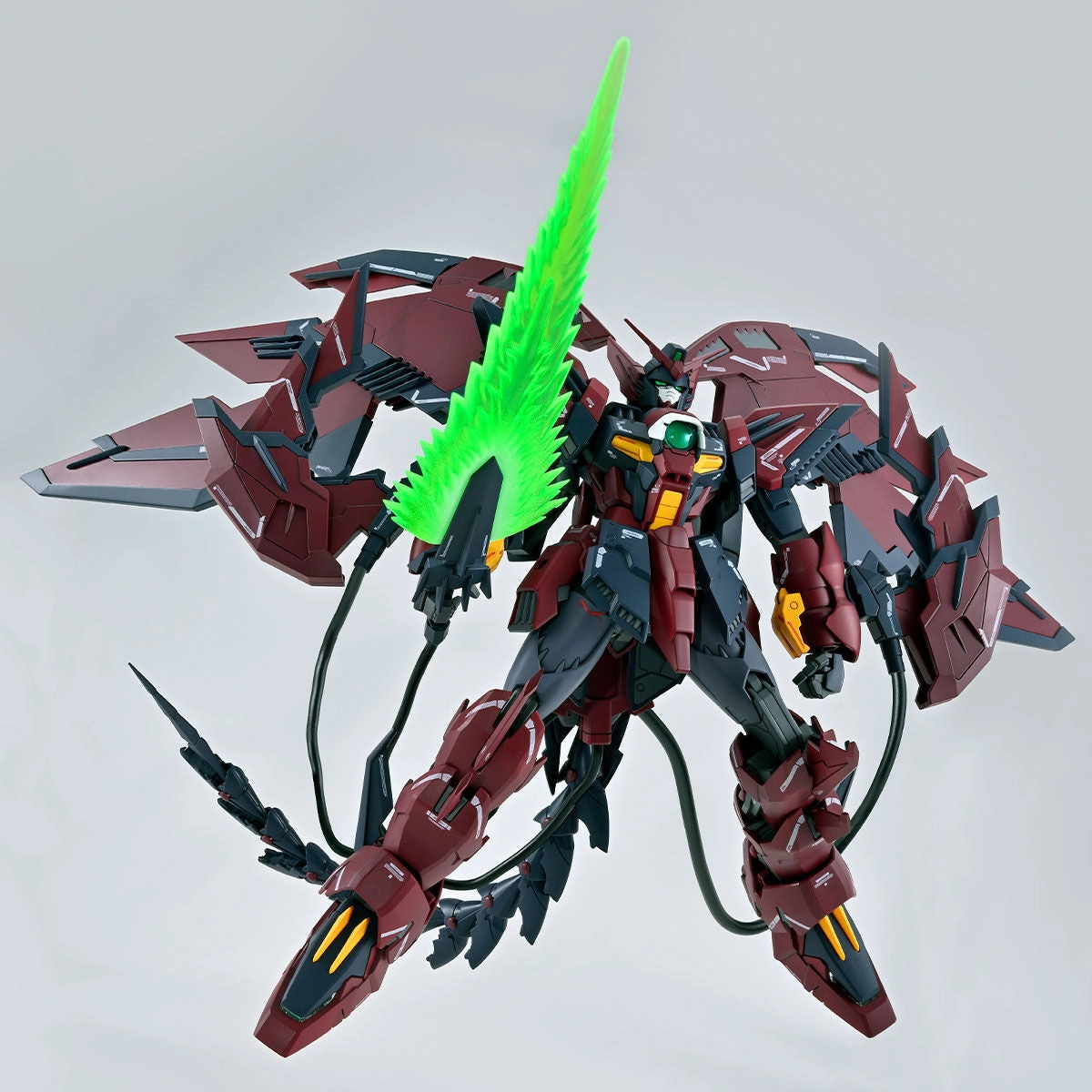 Posable Hero Gundam 1/100 MG Gundam Wing Endless Waltz OZ-13MS Gundam Epyon EW (Sturm und Drang Unit) Exclusive Model Kit
