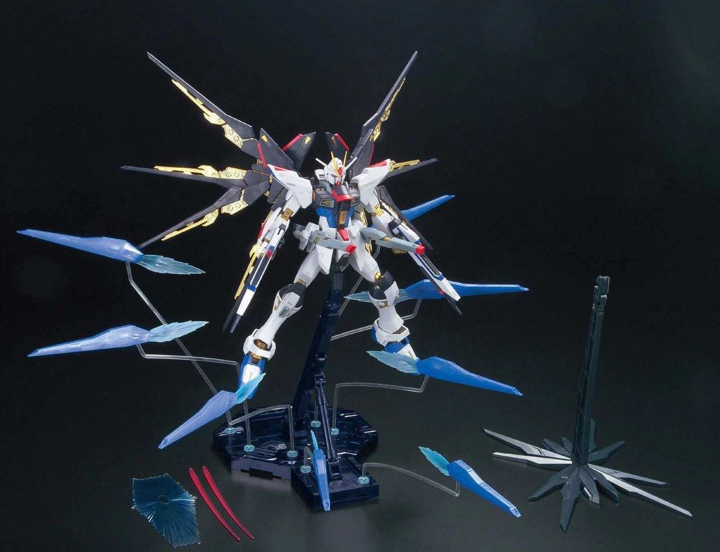 Seasonal Favorite Gundam 1/100 MG Seed Destiny ZGMF-X20A Strike Freedom Gundam Full Burst Mode Model Kit