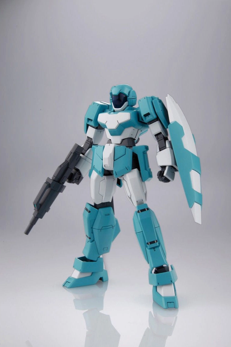 Gundam 1/144 HG AGE #13 RGE-G1100 Adele Model Kit Articulated Model Articulated Figure