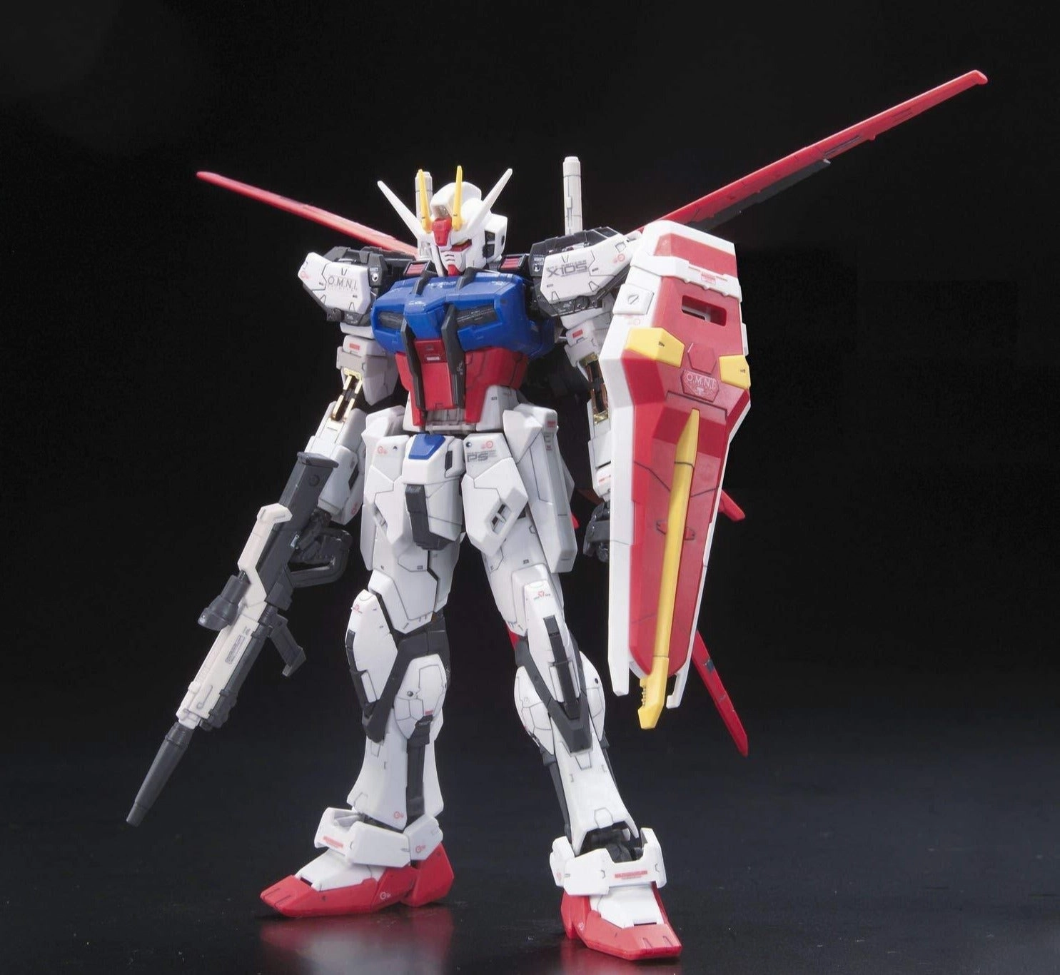 Gundam 1/144 RG #03 Seed GAT-X105 AQM/E-X01 Aile Strike Gundam Model Kit Fantasy Creature