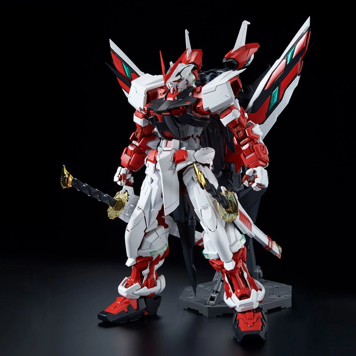 Flying Pose Specialist Shop Gundam 1/60 PG Seed Astray MBF-P02KAI Astray Red Frame Kai Model Kit