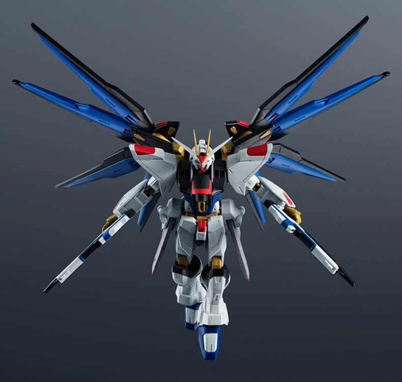 Gundam Universe GU-28 ZGMF-X20A Strike Freedom Gundam SEED Destiny Action Figure Office Accent
