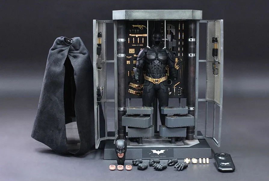 Superhero Art Hot Toys 1/6 The Dark Knight Batman Armory with Batman Figure Sixth Scale Figure MMS234
