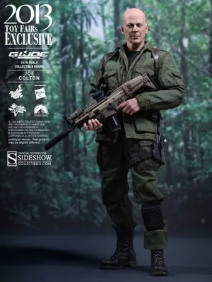 Hot Toys G.I. Joe Retaliation Joe Colton 1/6 Scale Action Figure MMS206 Hallway Display