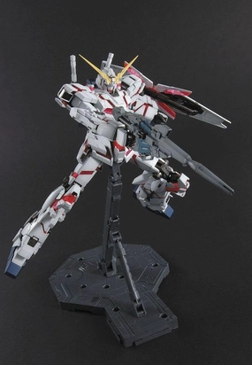 PVC Figure National Symbol Gundam 1/100 MG RX-0 Unicorn Gundam (OVA) Full Psycho-Frame Model Kit