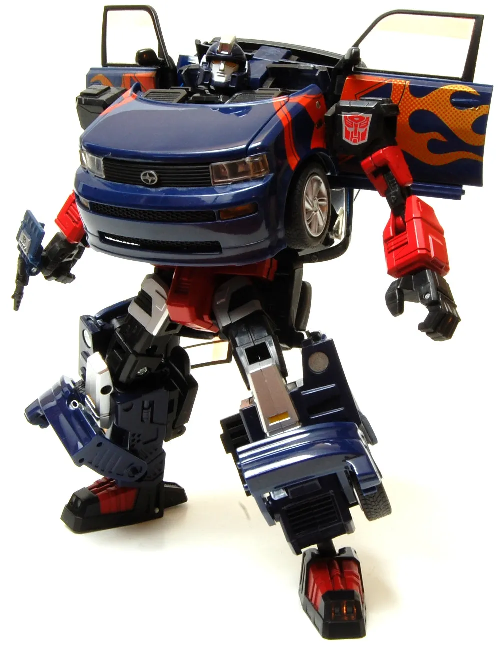Transformers Alternators #17 Skids - Toyota Scion xB Exhibition Ready